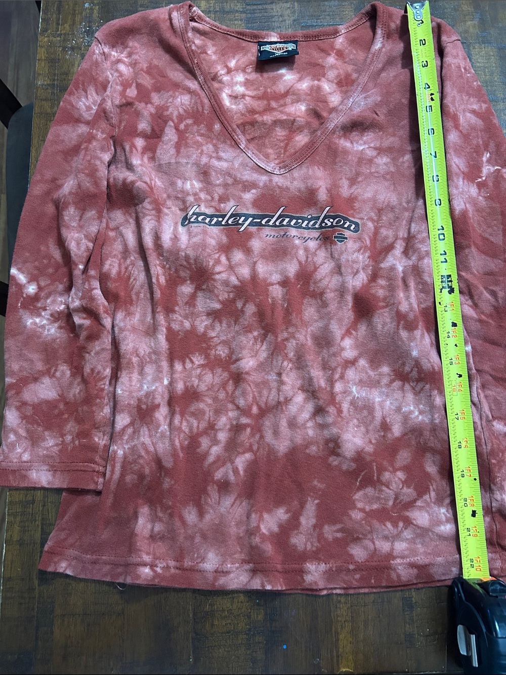 Harley-Davidson Rust and White Tie-Dye V-Neck Long Sleeve Top